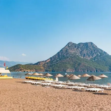 Cozy Mountain View House Near Olympos & Adrasan 아파트